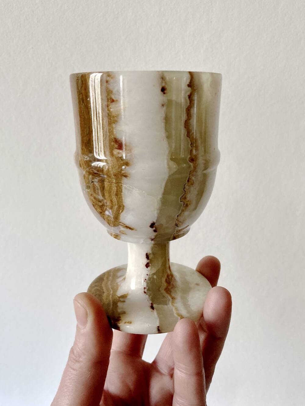 6 footed glasses in alabaster