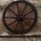 Roue de charrette ancienne