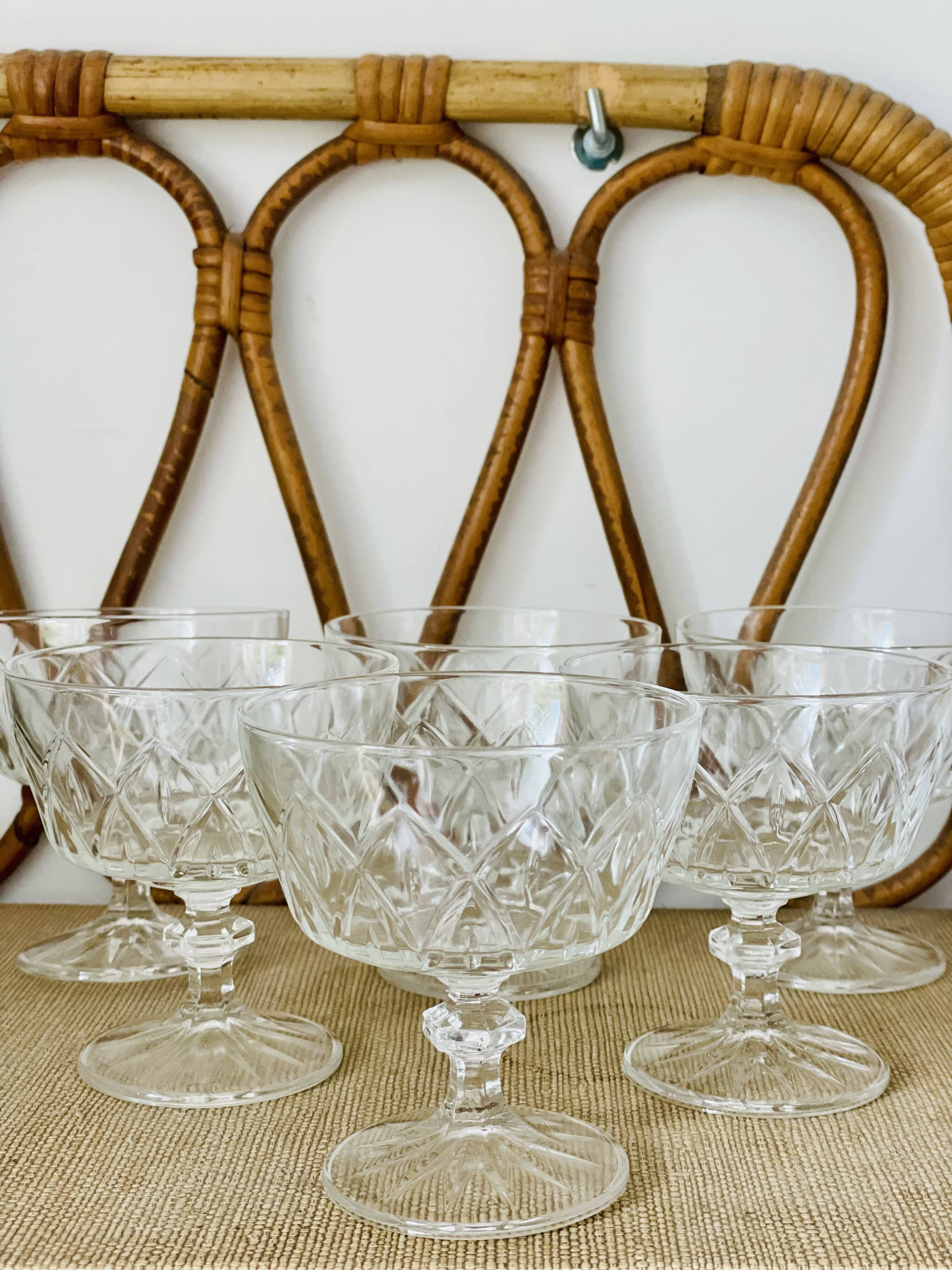 6 glass champagne coupes