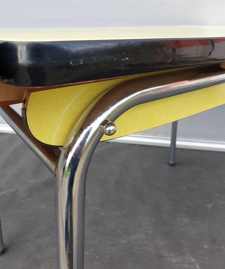 Table 2 lengths in yellow formica