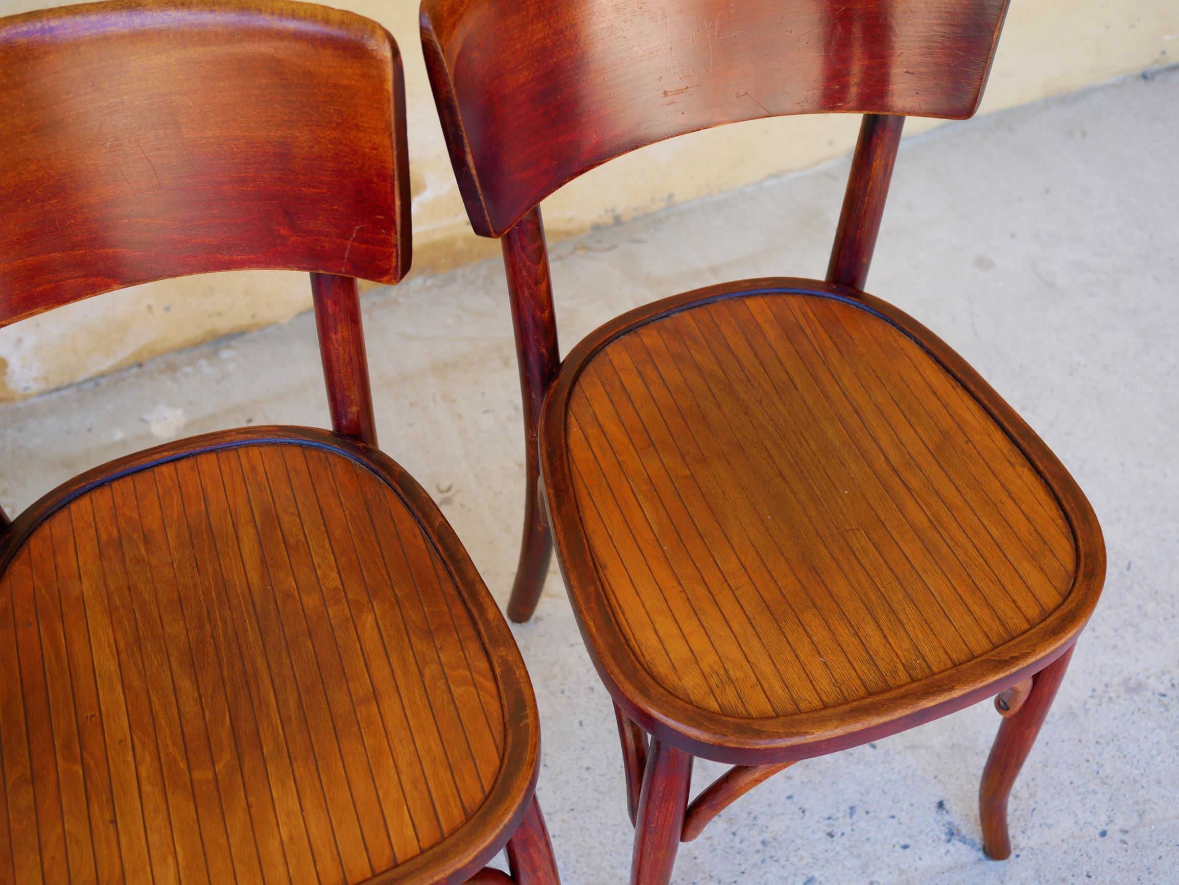 Série de 4 chaises bistrot vintage par Mahieu