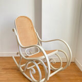 Rocking Chair THONET époque fin XIXe en bois courbé cérusé grège