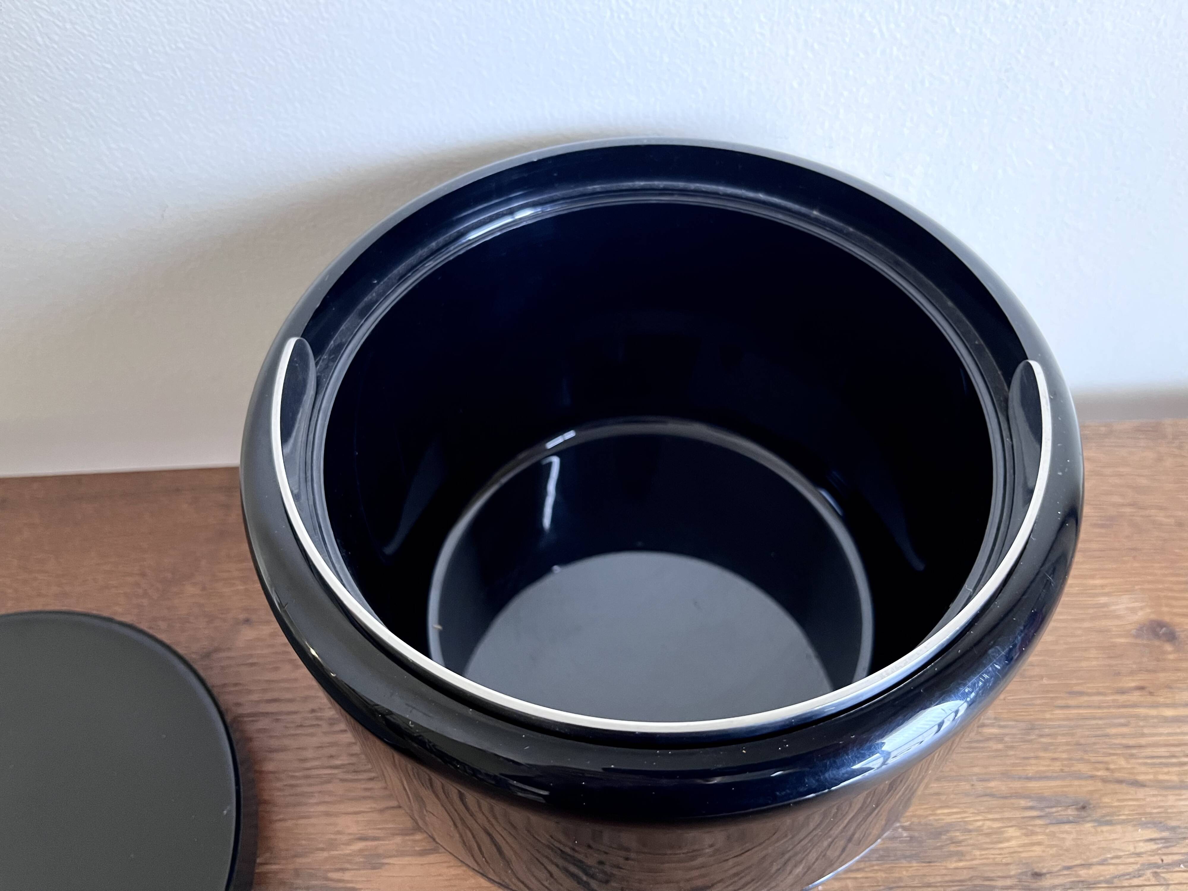 Stelton Denmark ice bucket by Eric Magnussen Space Age 1970