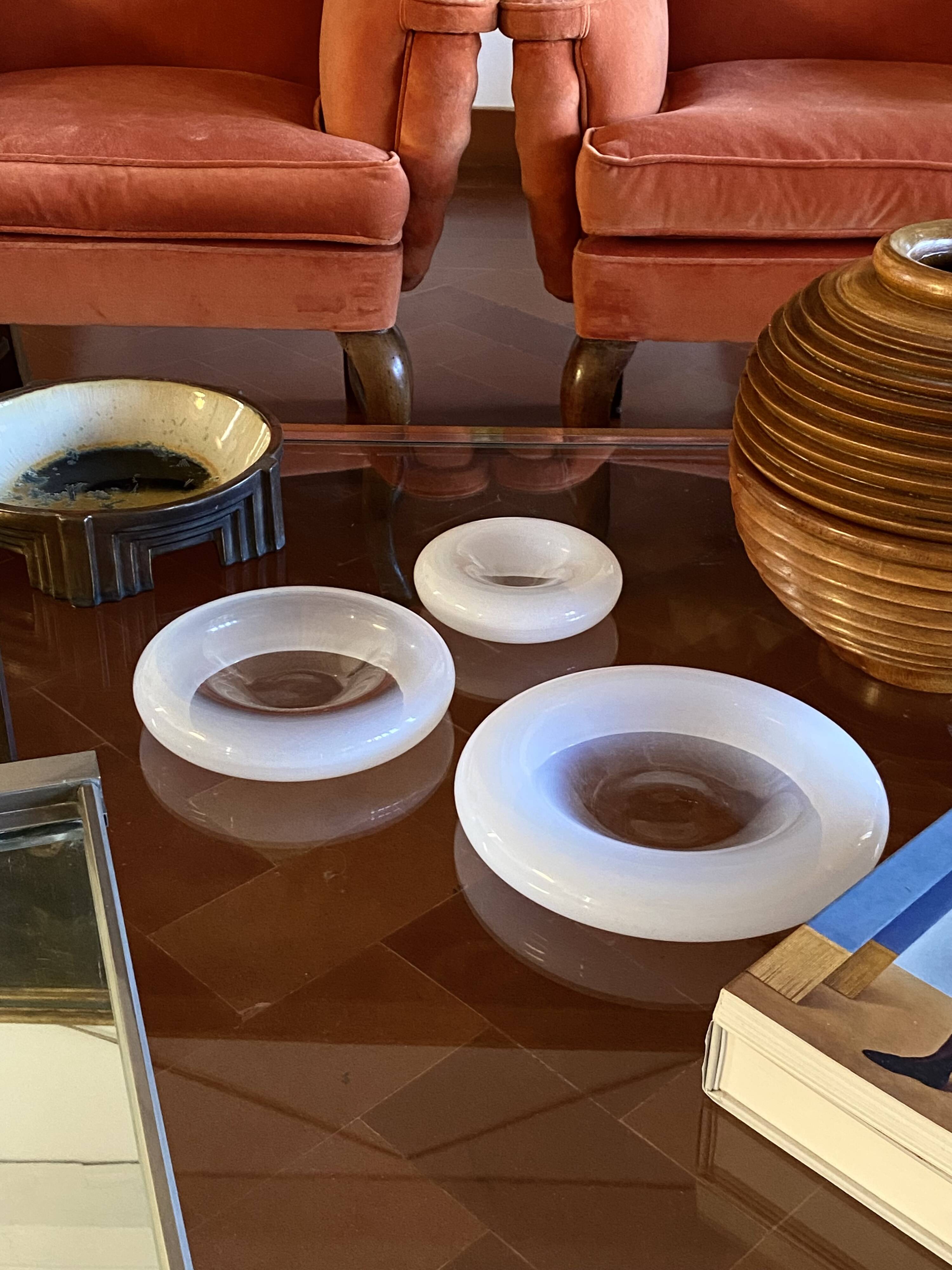 "Pomeri" cloudy crystal centerpiece / vide poche, Eleonore Peduzzi Riva, Vistosi Murano Italy, 1972