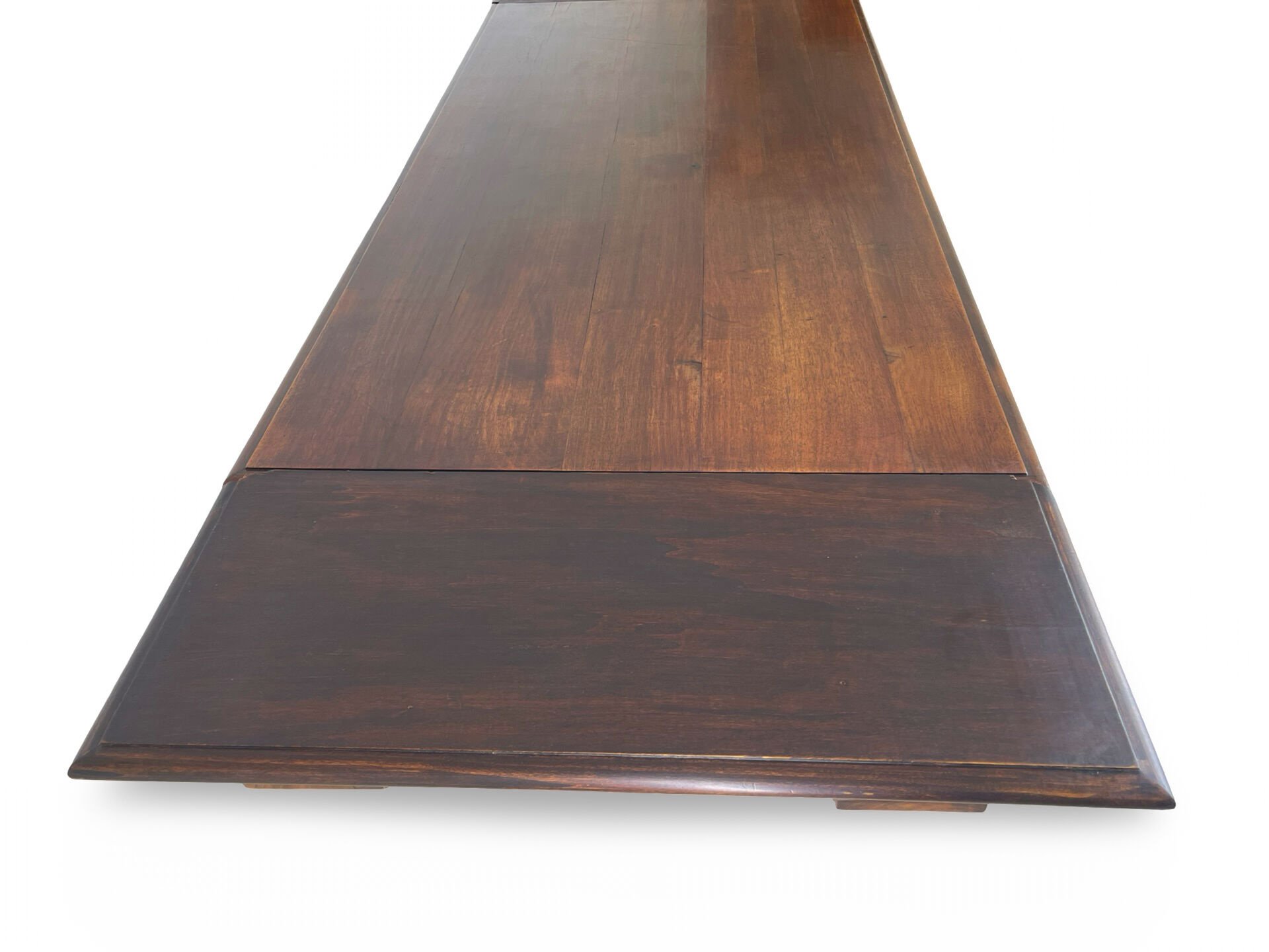 La table à manger extensible de haute qualité de style Renaissance italienne,