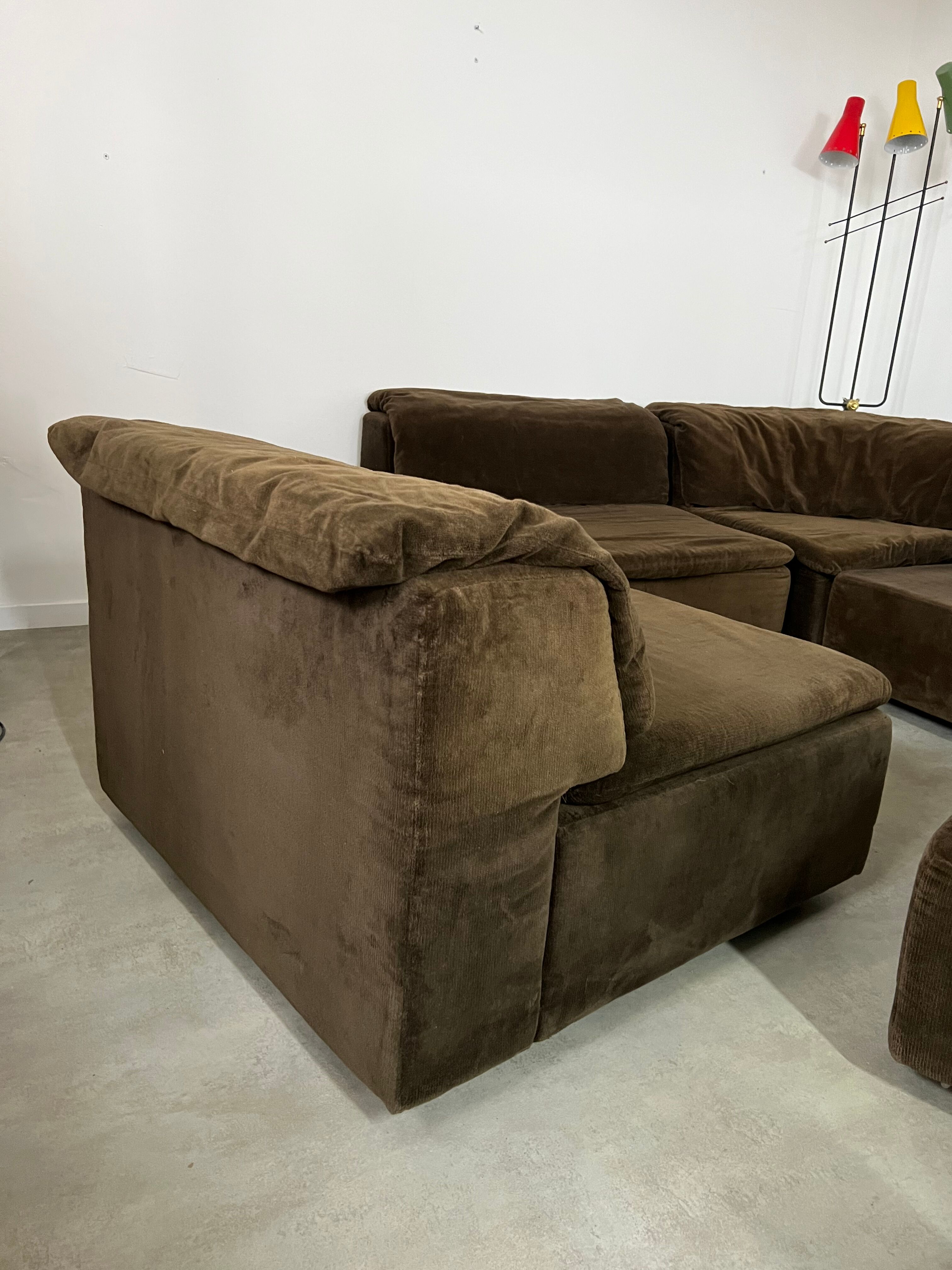 Old vintage modular sofa 6 elements of the 70s velvet / design