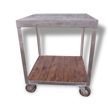 Table industrial iron and wood
