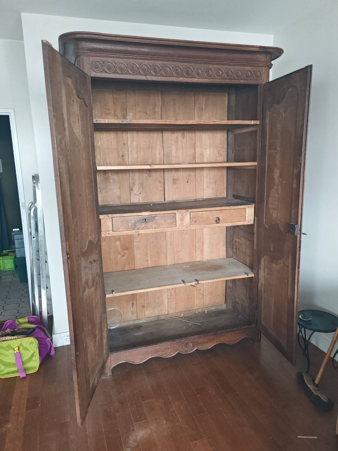 19th century oak wardrobe