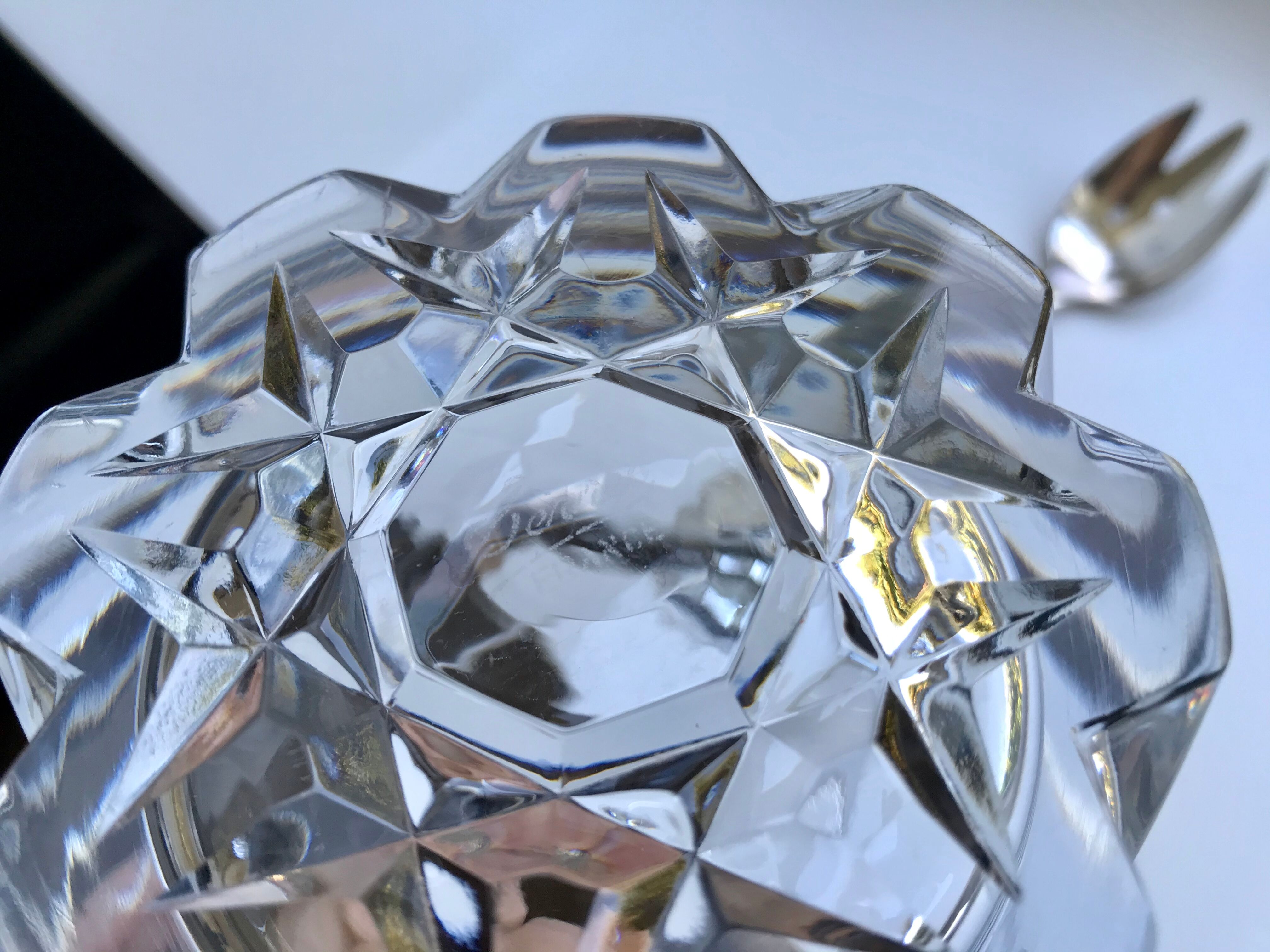 Sèvre crystal ice bucket and its 60s ice spoon