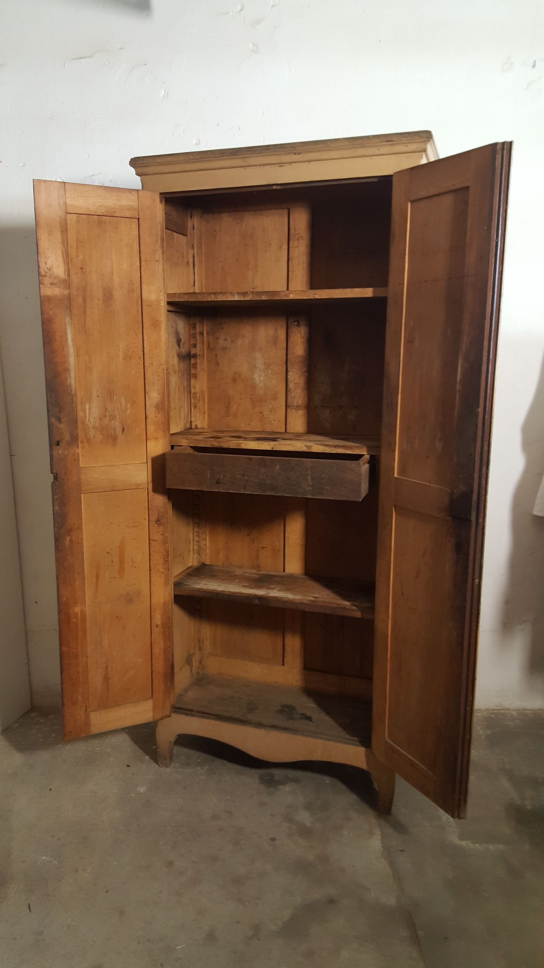 Parisian wardrobe 1920