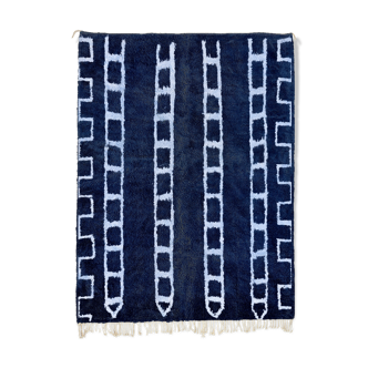 Modern Moroccan carpet blue