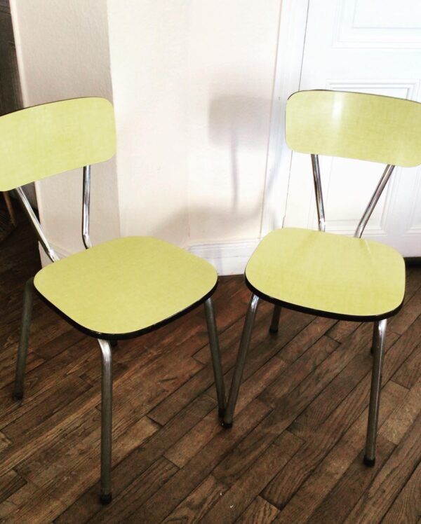 Formica set table and chairs