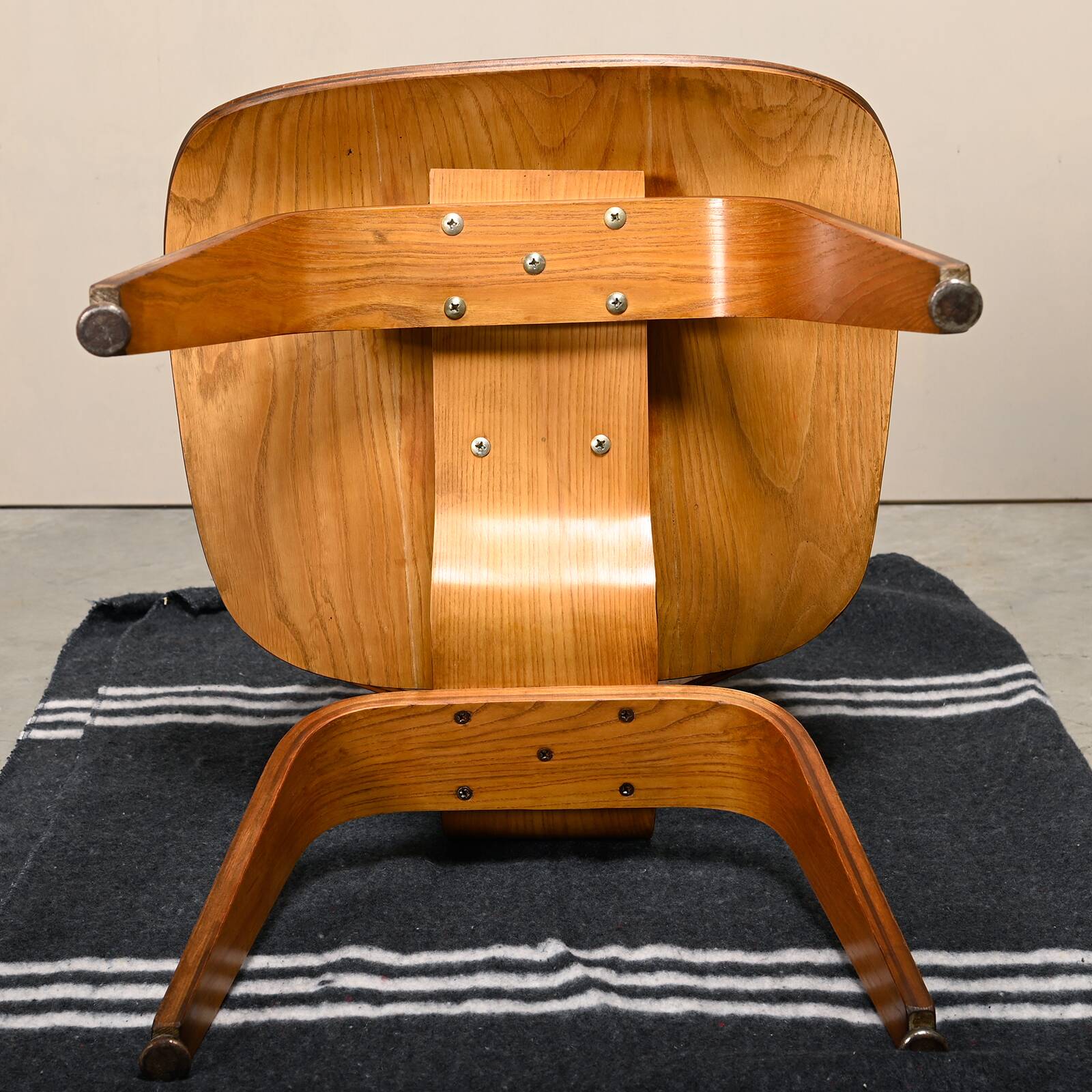 Charles and Ray Eames Early DCW Ash Plywood Dining Chairs for Herman Miller