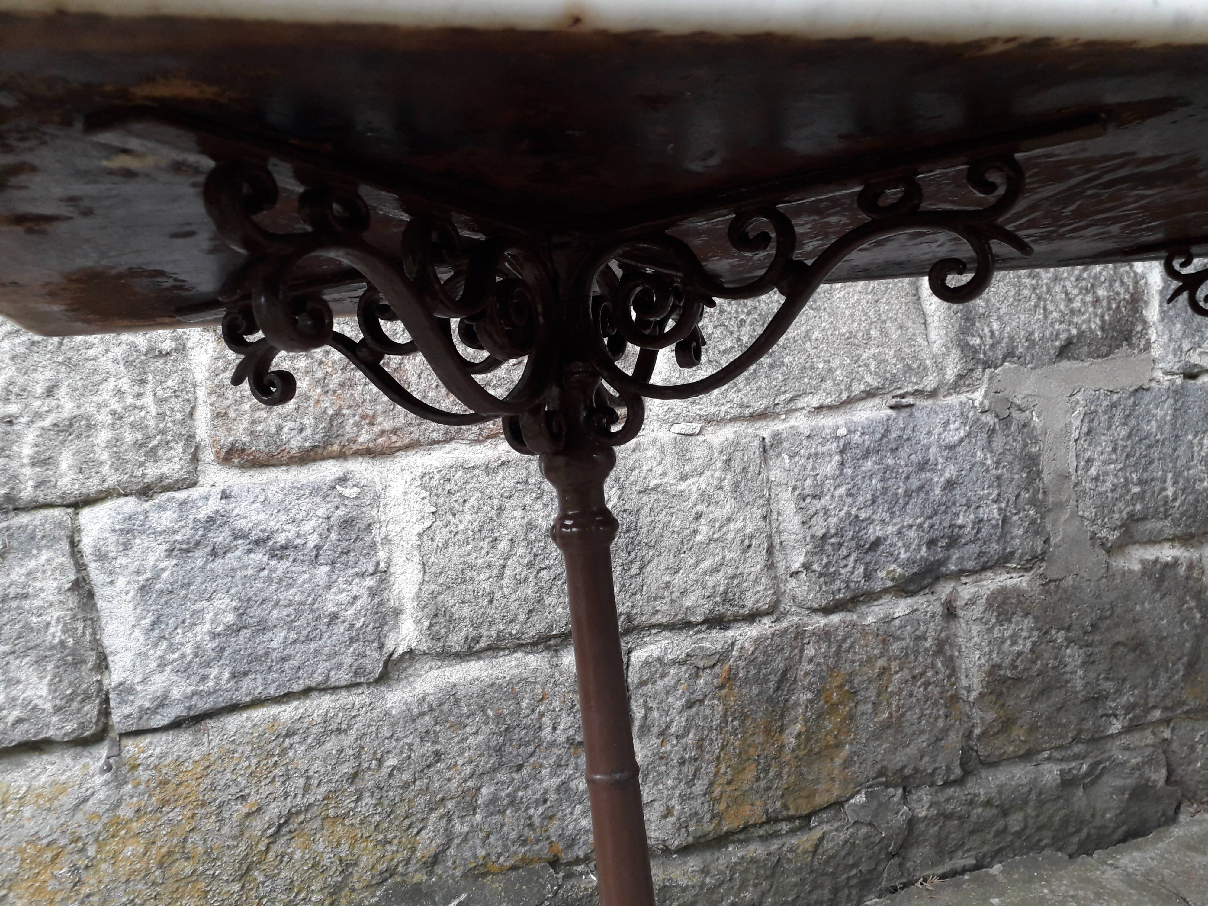 Bistro table marble top 145.5 cm