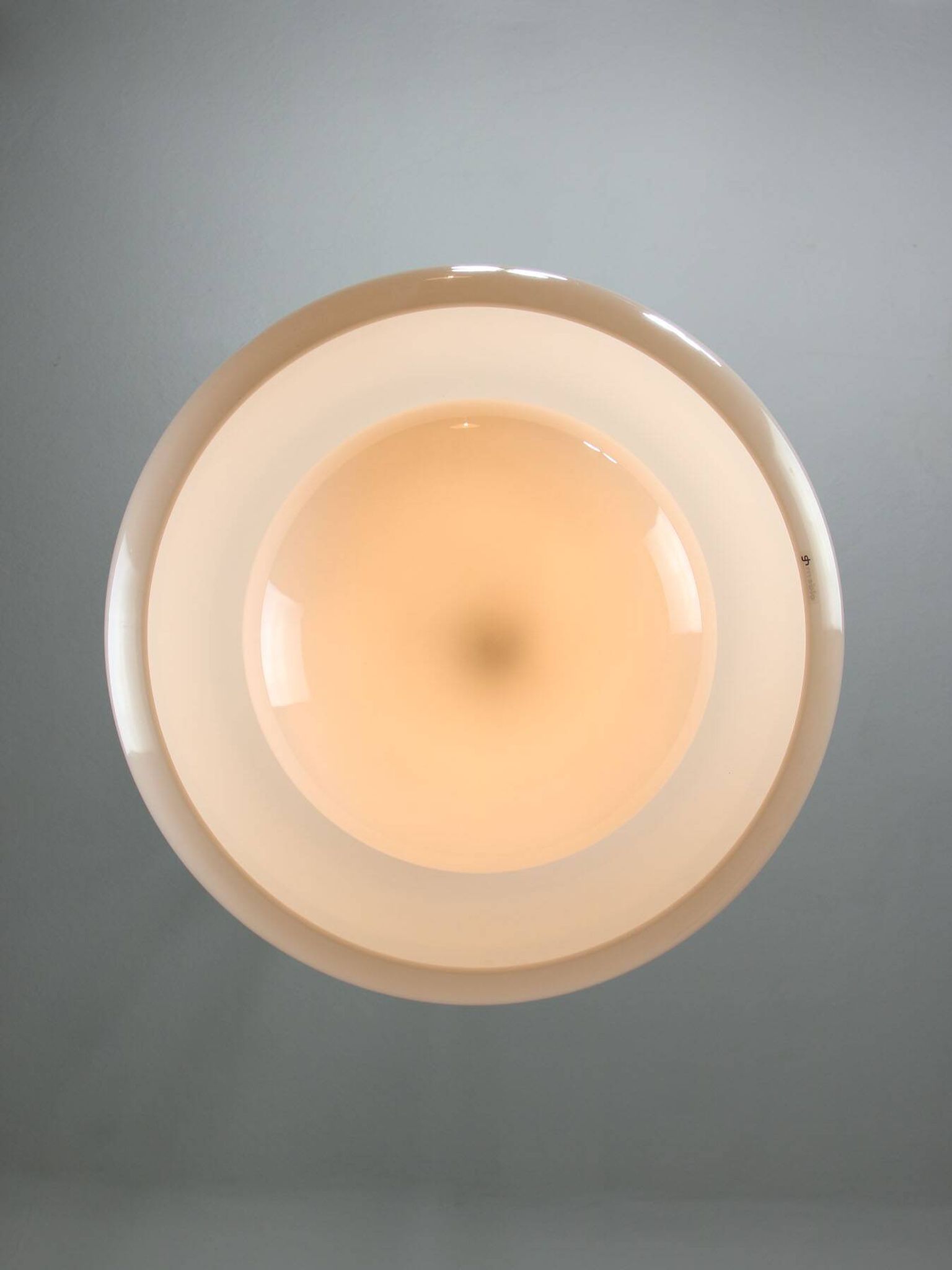 Grand lampadaire de l'ère spatiale de Guzzini, années 1960.