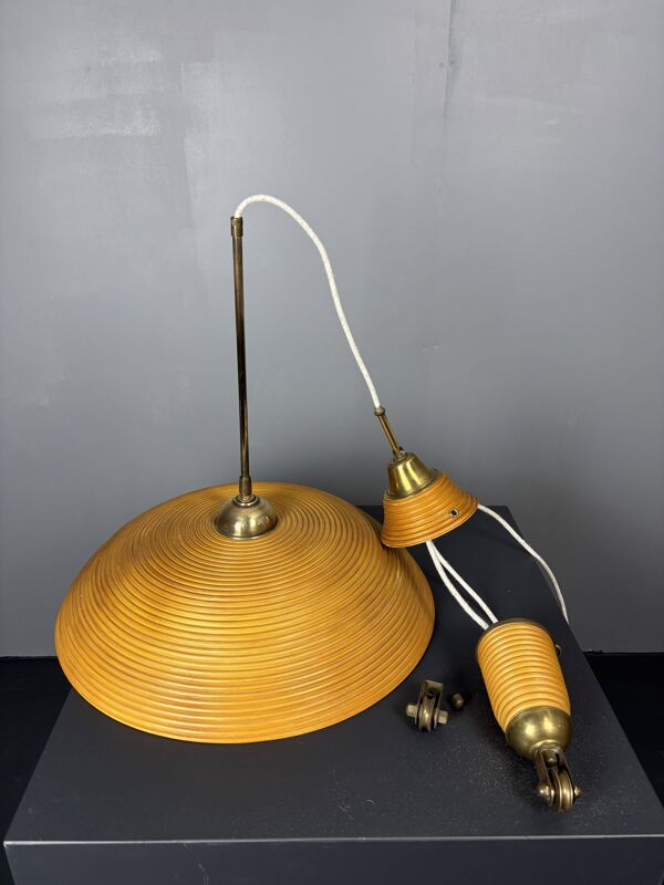 Ensemble de 3 suspensions en rotin bambou en forme de crayon, Italie années 1970