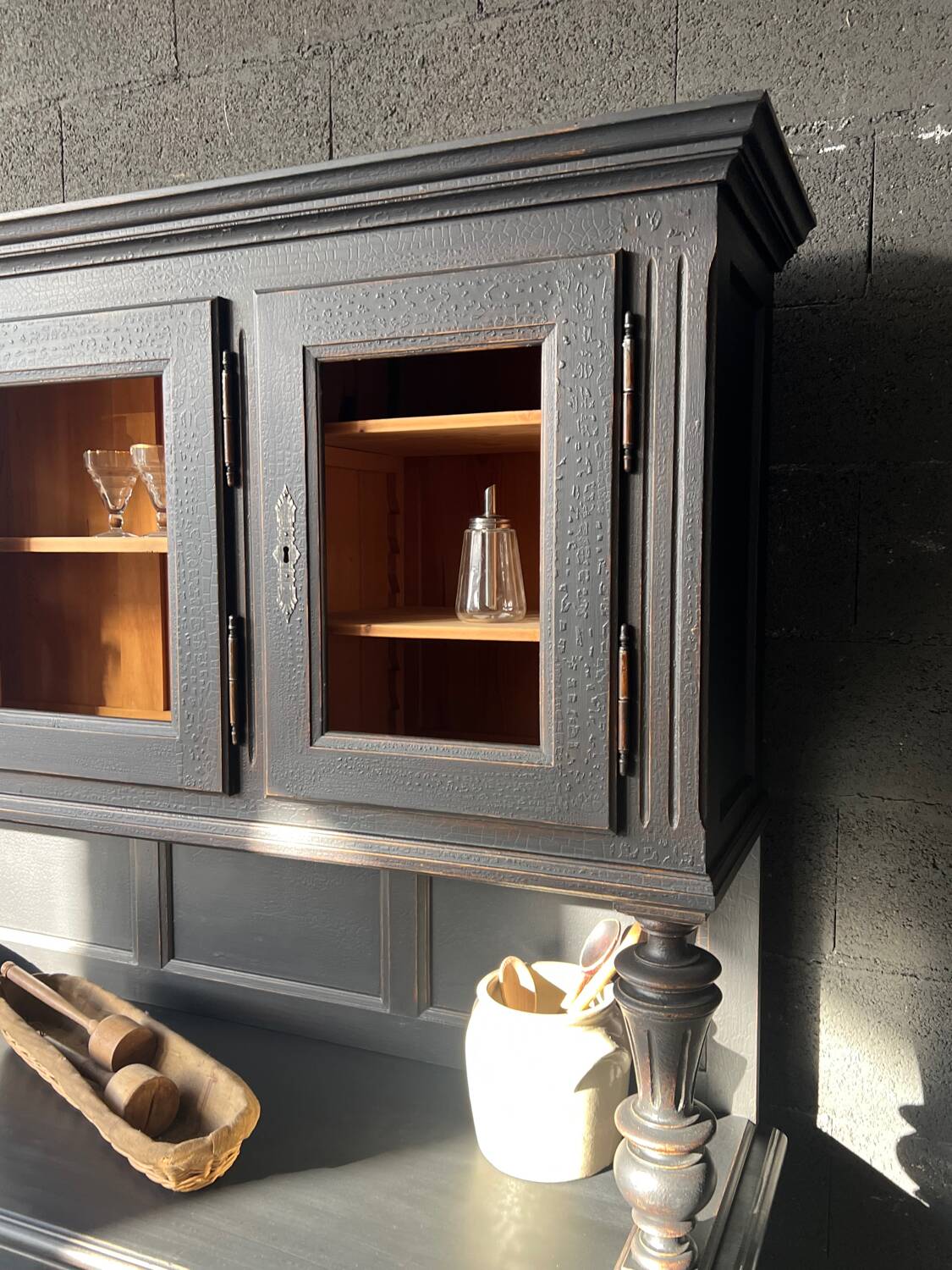 Kitchen cabinet in refinished fir