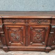 Half-moon style half-moon style sideboard Renaissance in solid walnut around 1850