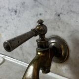 Bathroom vanity unit