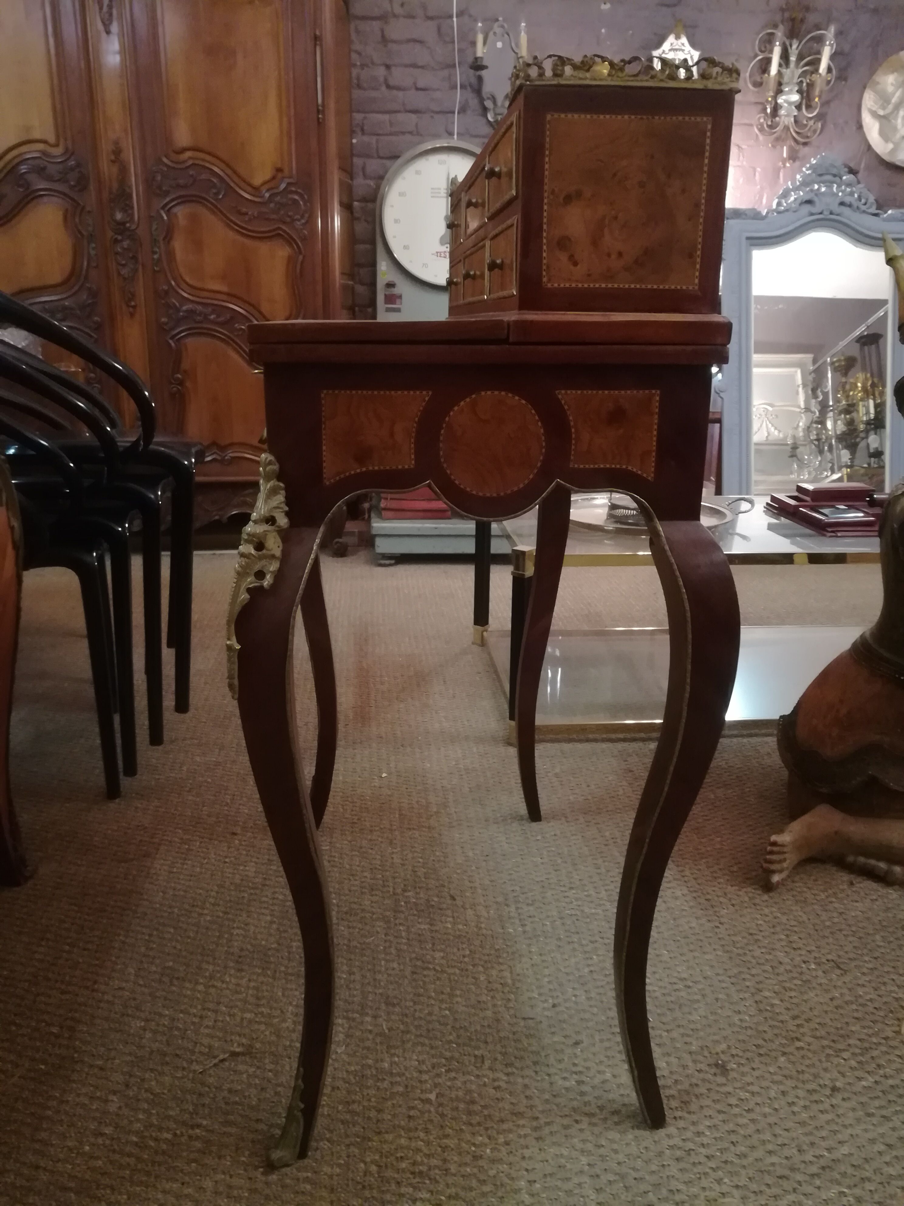 Secrétaire bonheur du jour en marqueterie