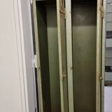 Former industrial double cloakroom