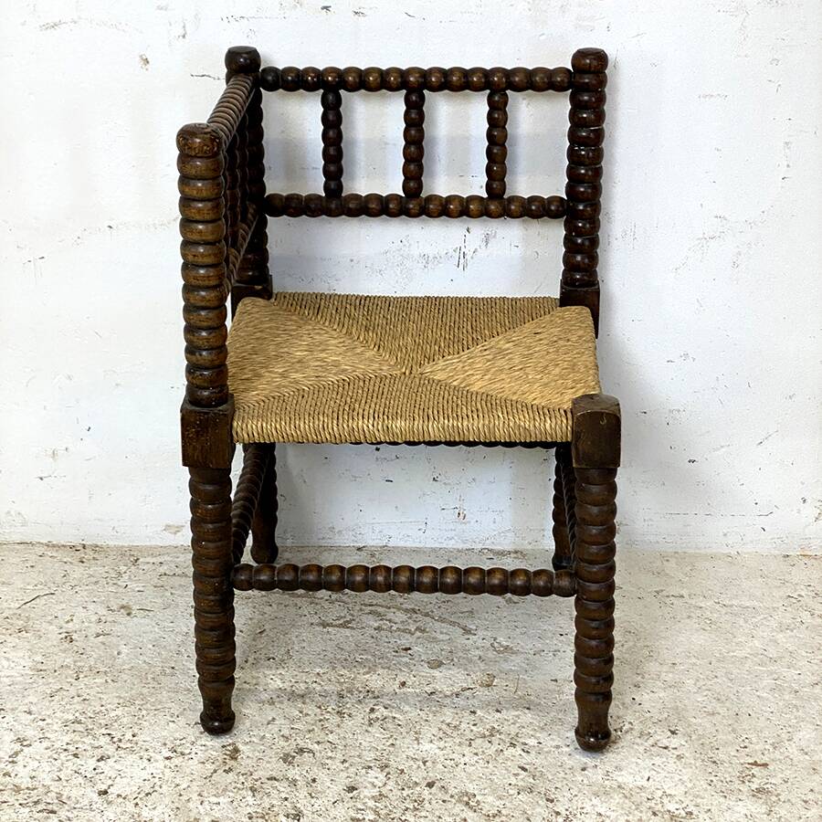 Corner chair in straw and turned wood early 20th century
