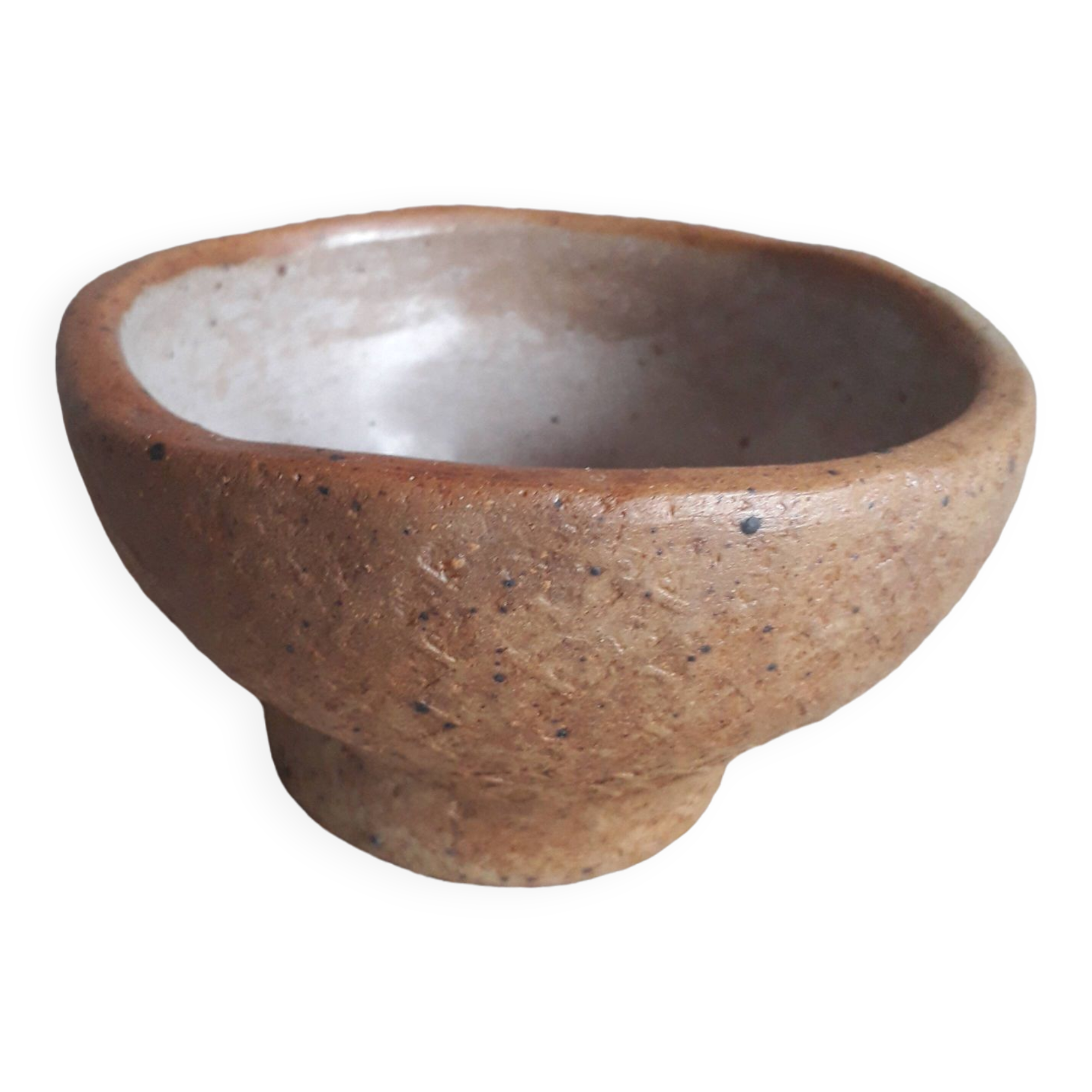 Vintage pocket tray with a raw finish