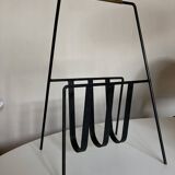Modernist magazine rack French work 1950 in iron and brass