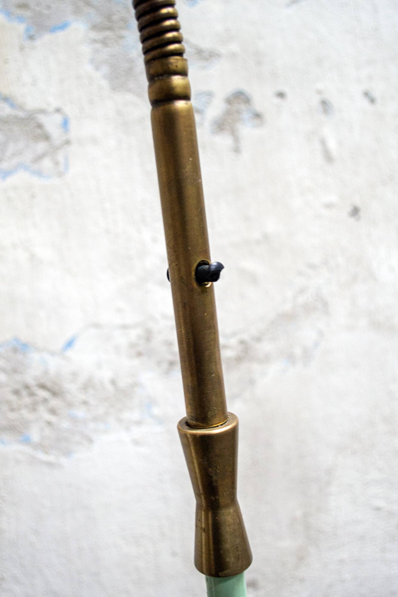 Lampada da terra Vintage en Ferro e ottone smaltato Anni '50