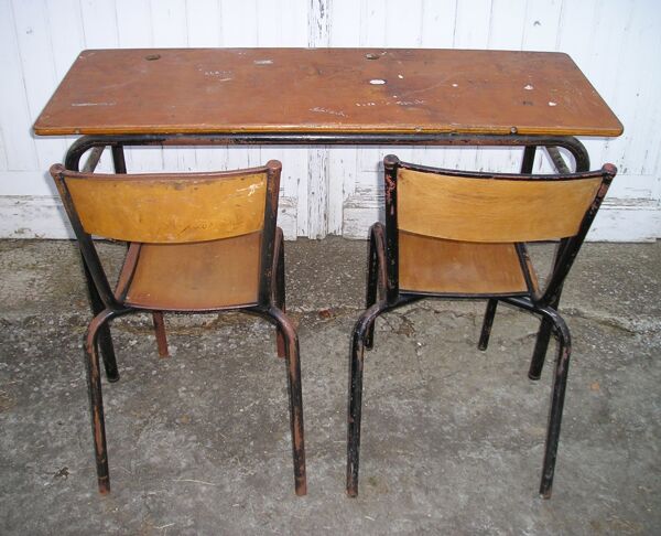 Table d'école et ses 2 chaises Mullca années 60/70