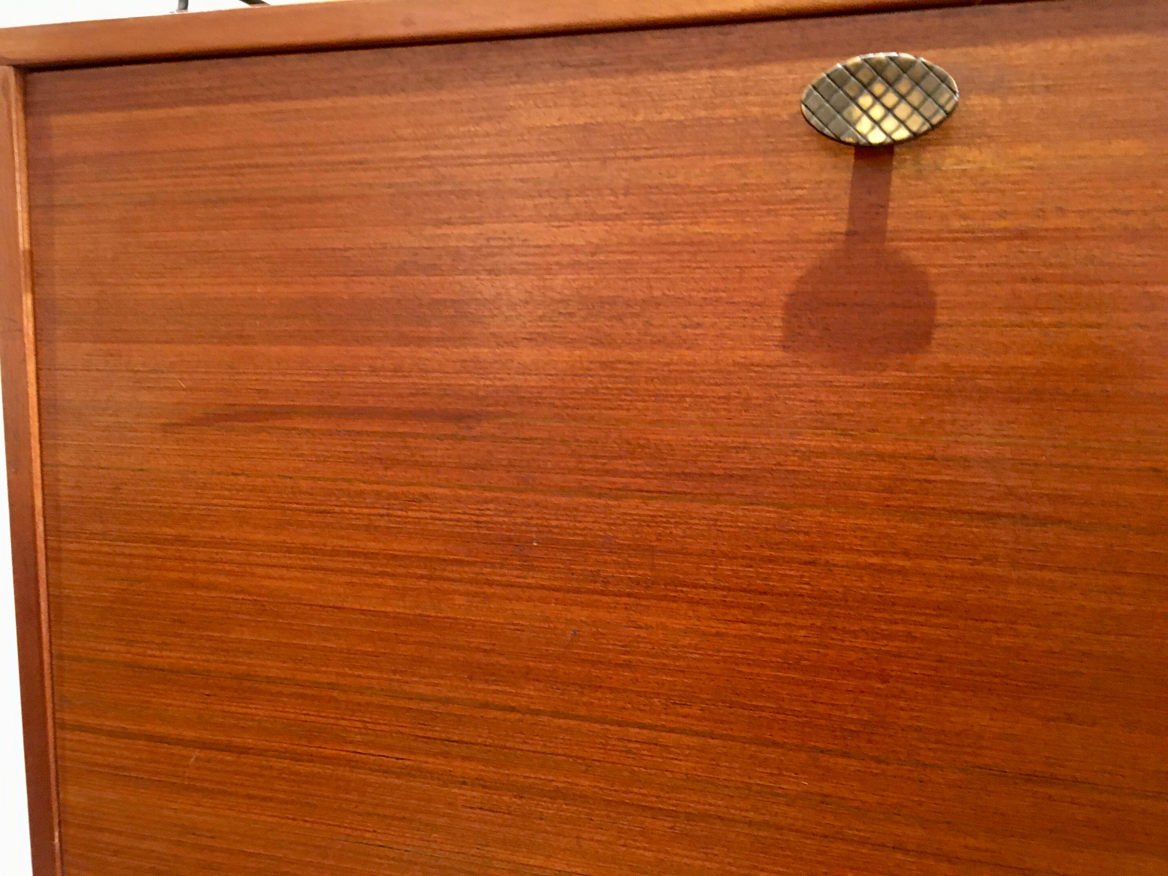 Vintage shelf system