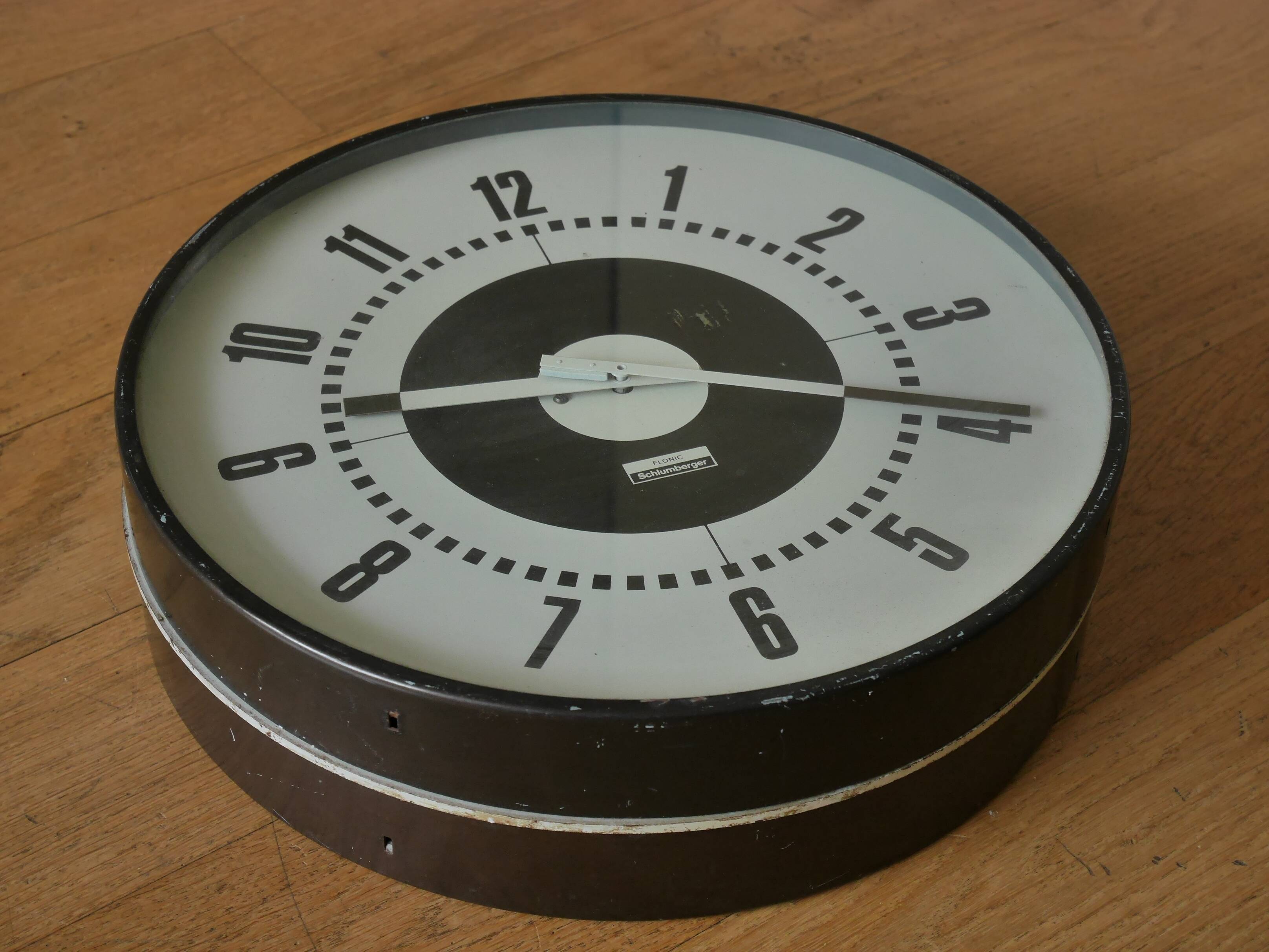 Schlumberger double-sided clock 50/60