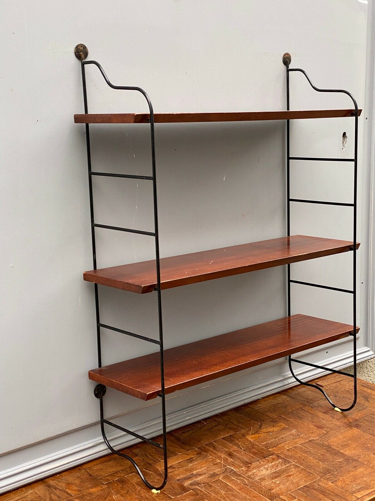 Scandinavian shelf years 50/60