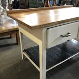 Table de cuisine, années 1960