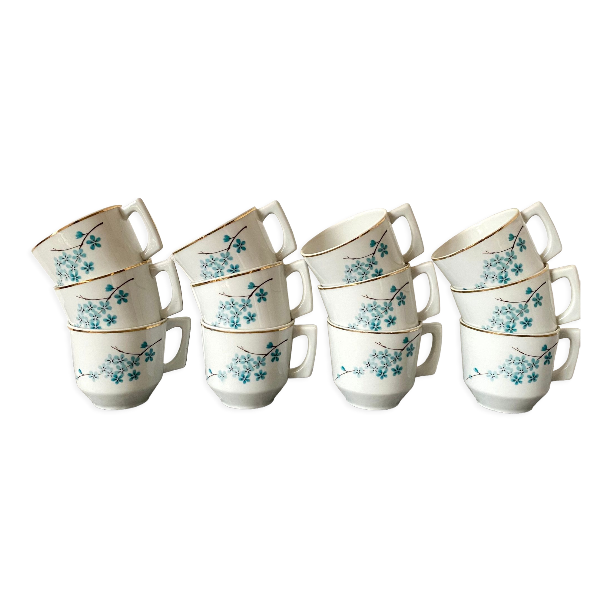 Set of 12 porcelain cups