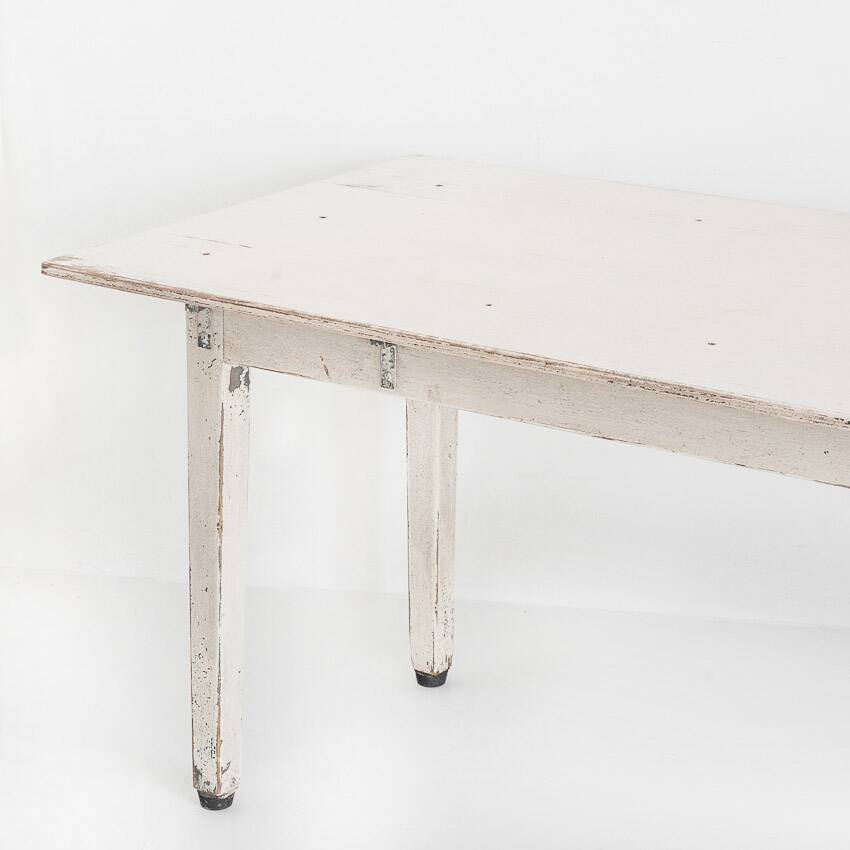 Large workshop table waxed with beeswax. Vintage. France 50s.