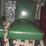 Duo studded chairs