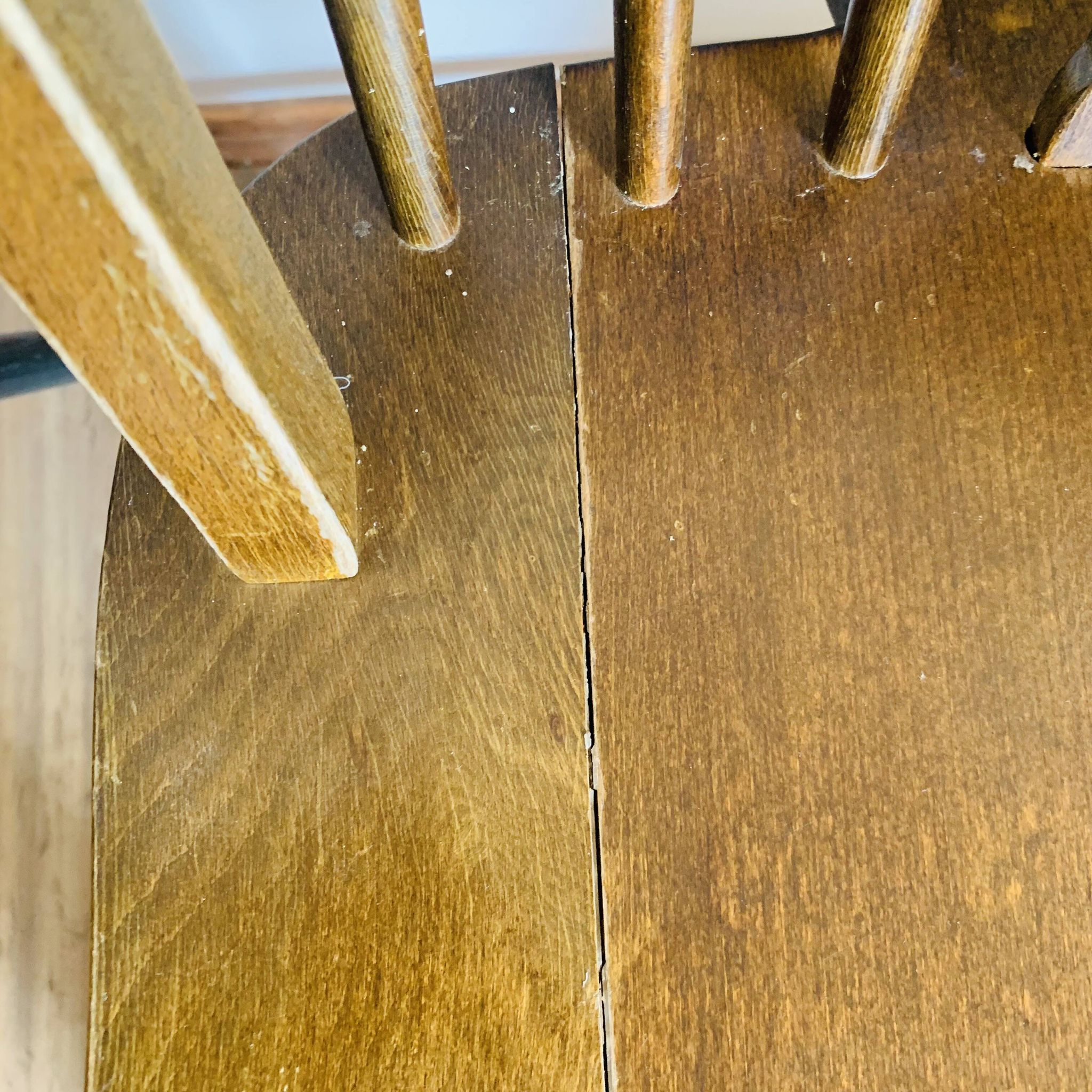 Set of 4 mismatched chairs