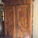 Armoire blessante ancienne restaurée
