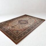 Turkish Uschak carpet in wool