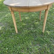 Country Round Table