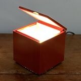 Cini & nils lamp – iconic opi milano design - model: cuboluce red