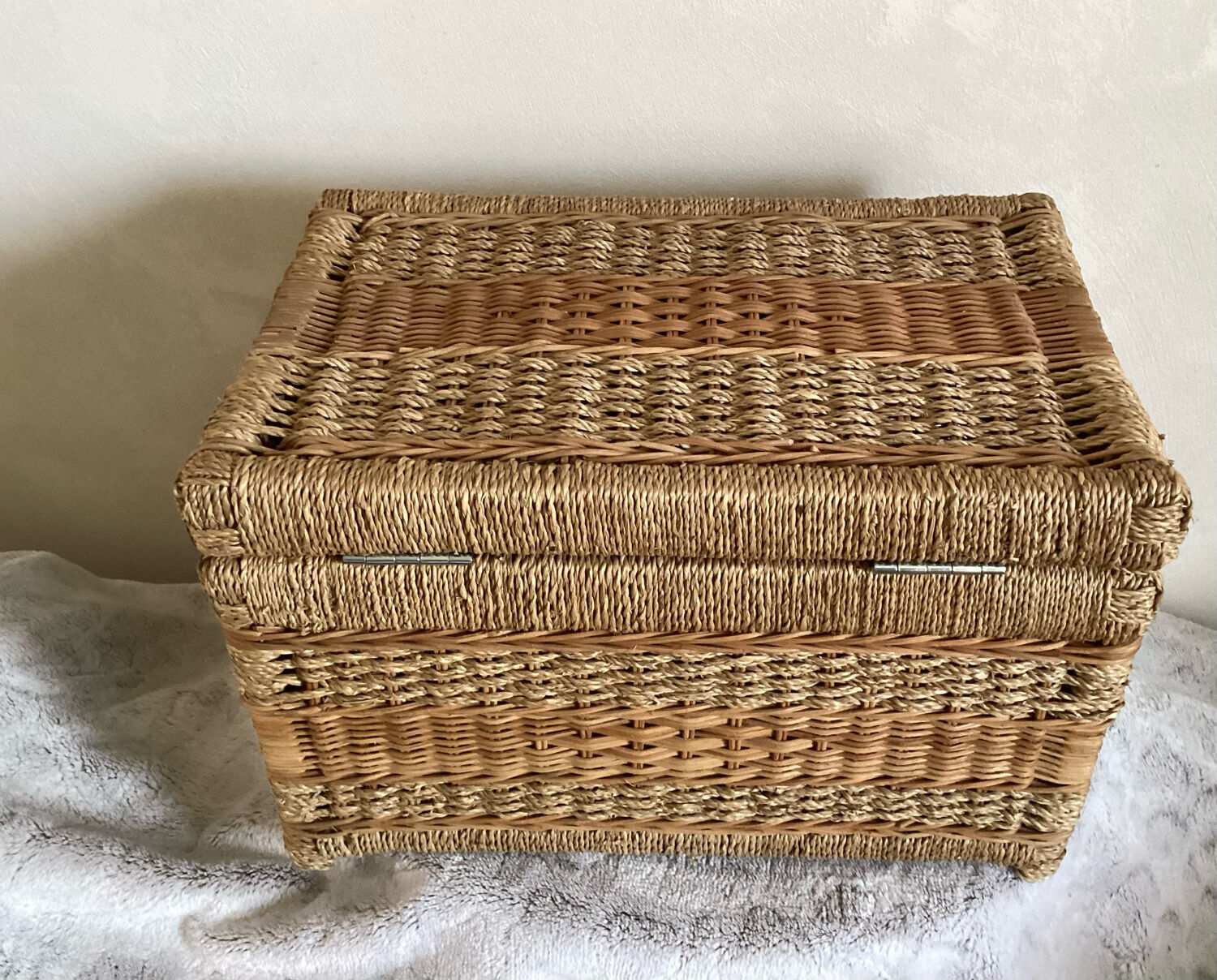 Coffre rotin et corde rafia structure bois - vintage