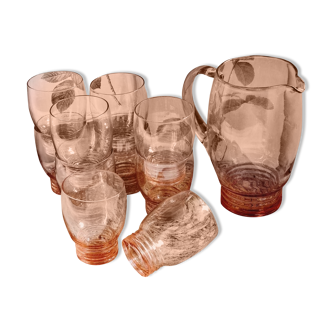 Carafe et 10 verres en verre soufflé rose