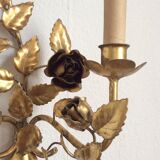 Leaves and flowers wall light in gold metal