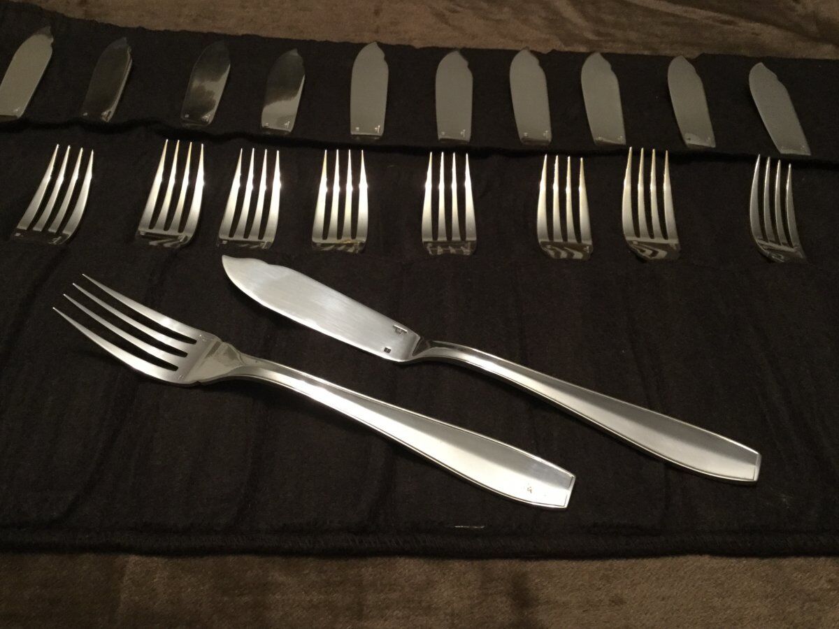 12 cutlery at art deco fish Christofle Atlas