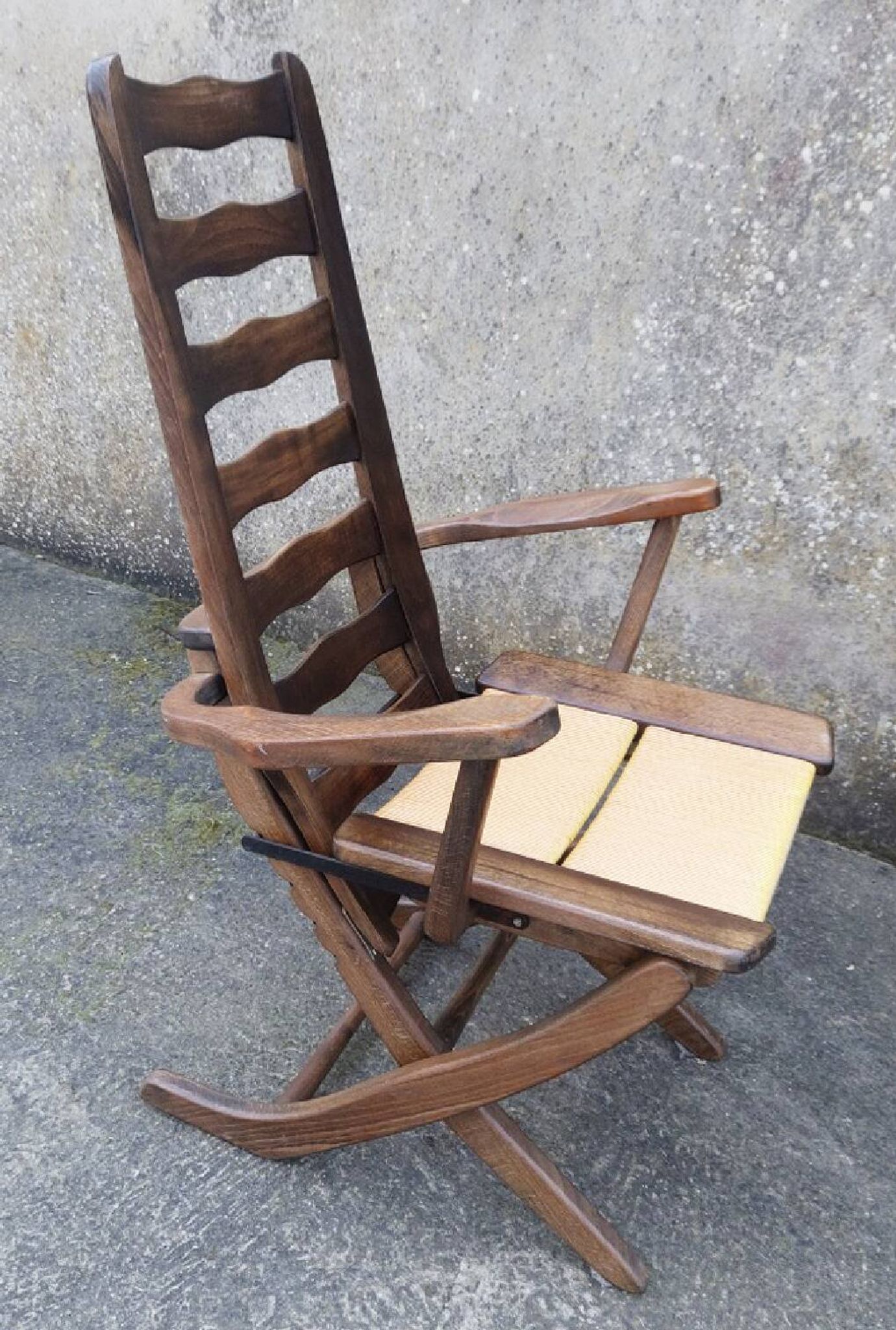 Pair of vintage TRICONFORT France deckchairs and relax chairs