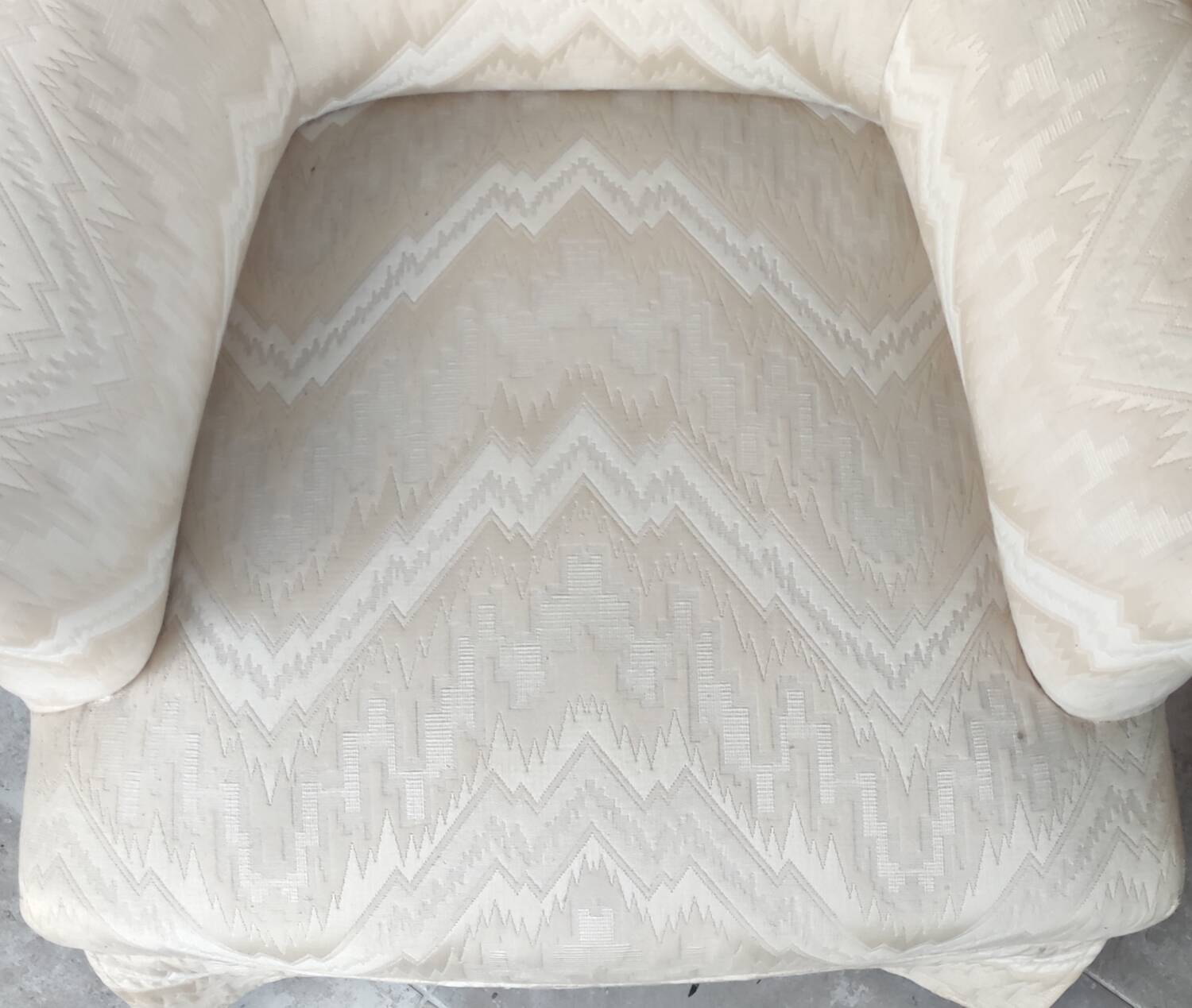 Old shepherdess toad armchair