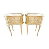 Paire de chevets modèle rognon