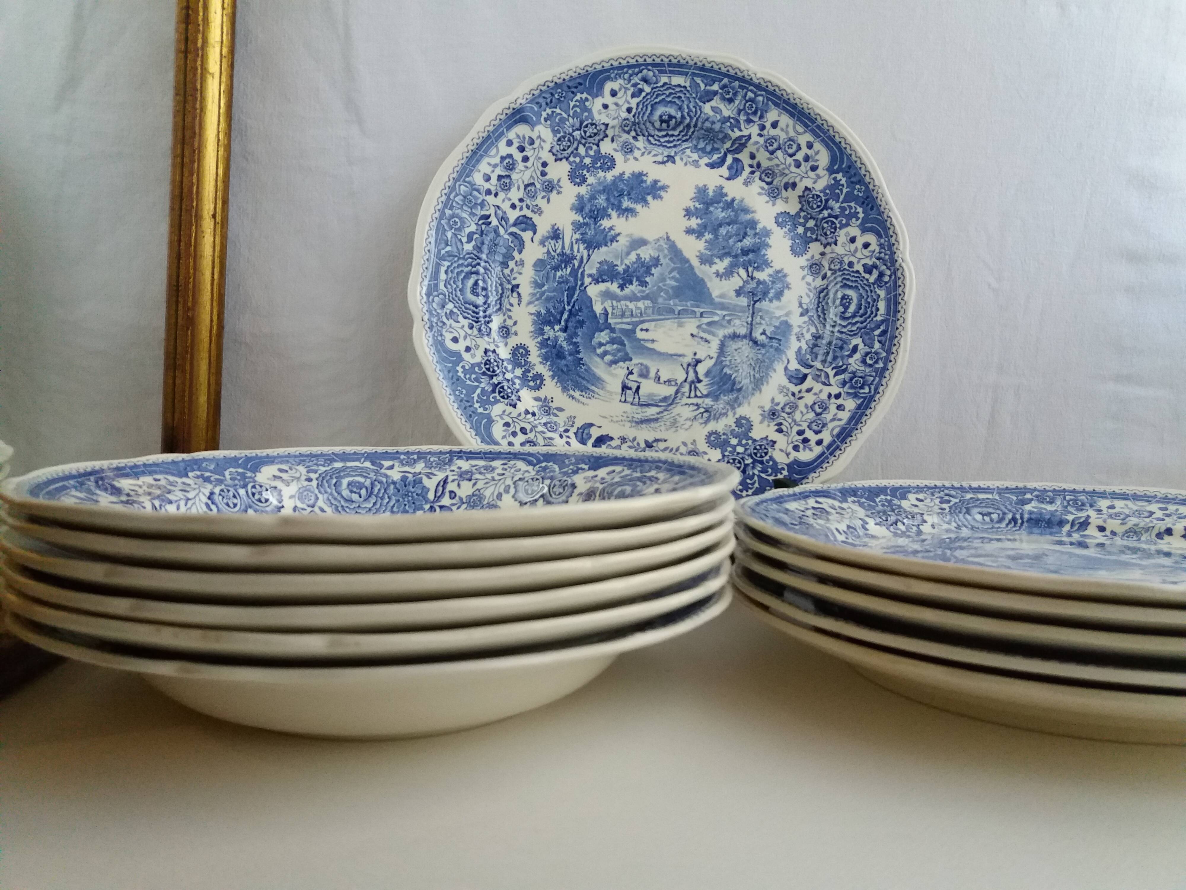 Set 12 plates Villeroy and Boch